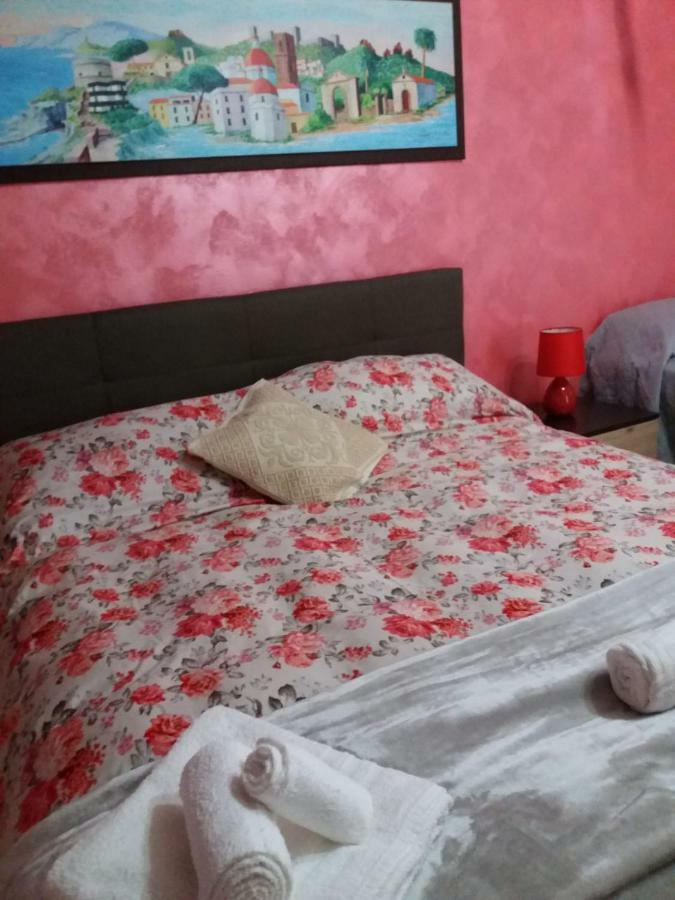 Su Casciu Panzió Bosa Kültér fotó